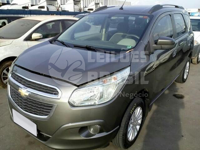 LOTE 006 - Chevrolet Spin LT 5S 1.8 2014